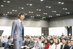 谷田部敦